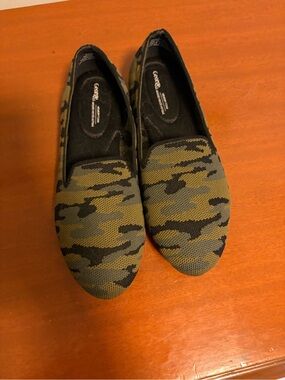 Camo Knit Slip-On Loafers in Olive and Black